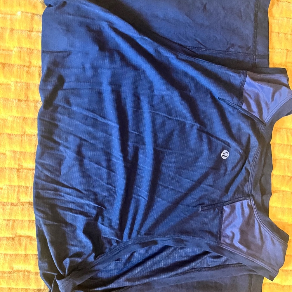 Men’s Black Silver lined tank top